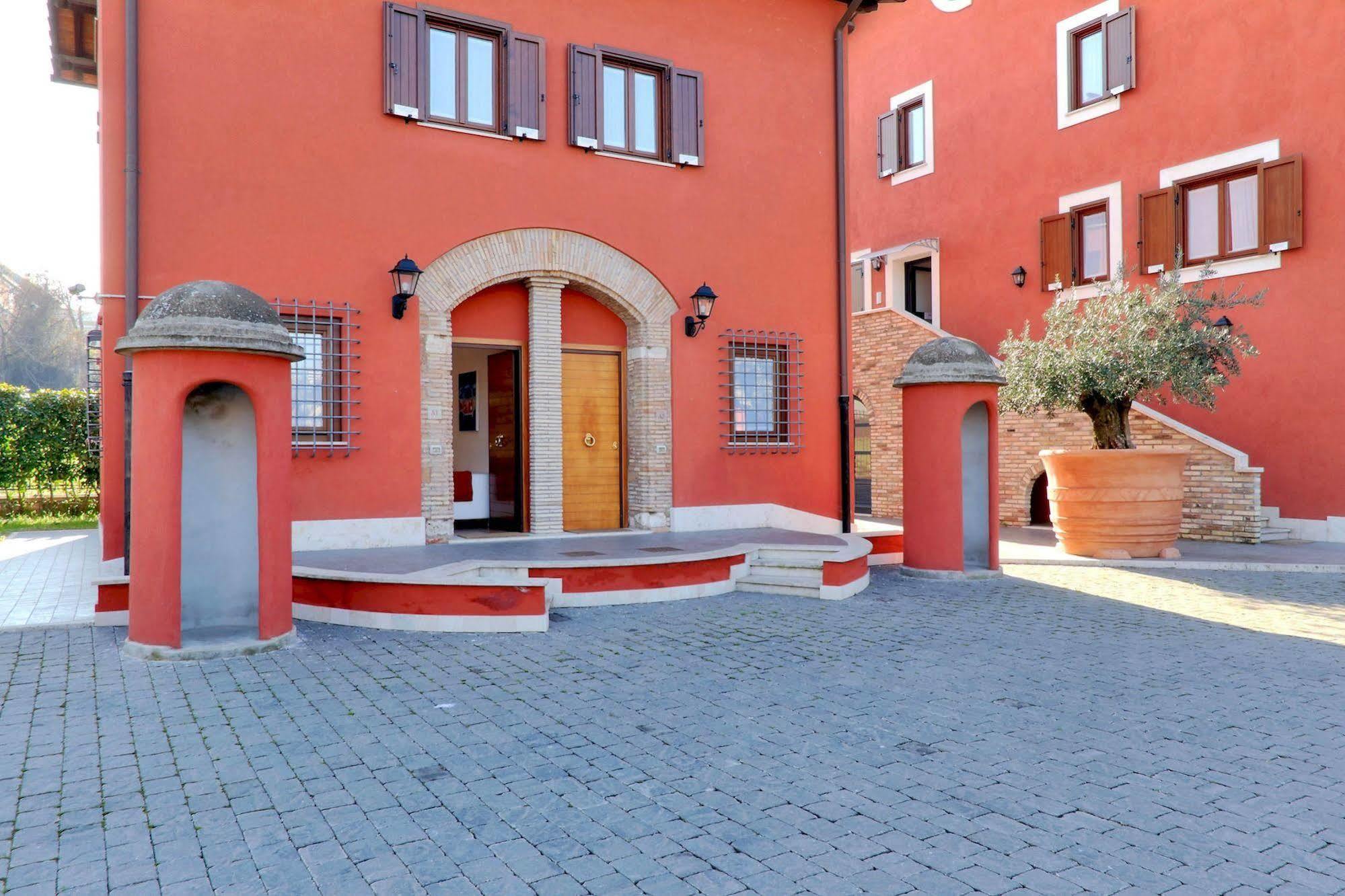 Borgo Papareschi Aparthotel Roma Esterno foto